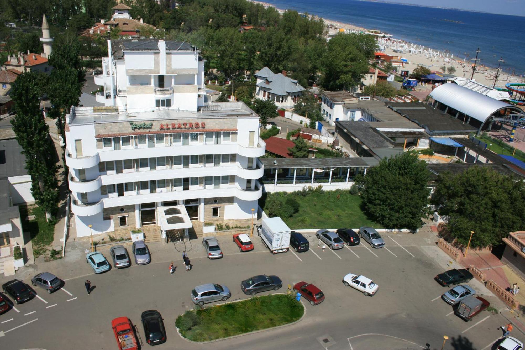 Hotel Albatros Мамая Екстериор снимка